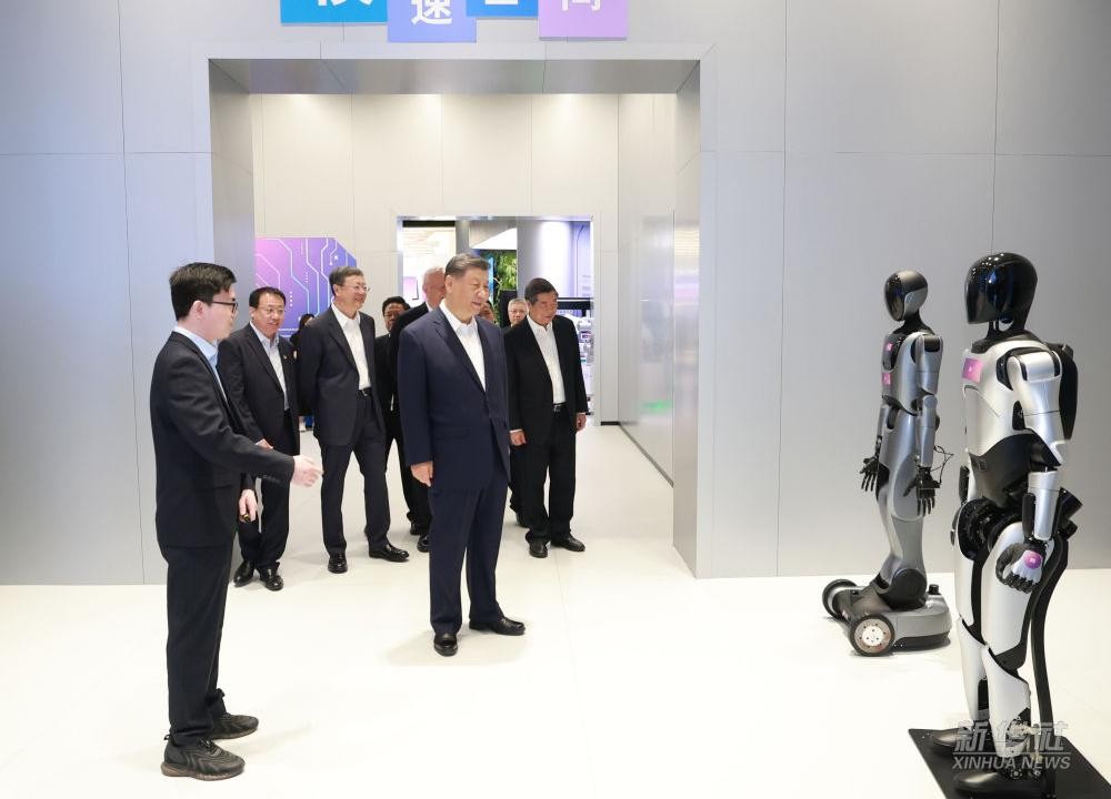 习近平总书记到上海调研，今年会代表具身智能行业汇报进展